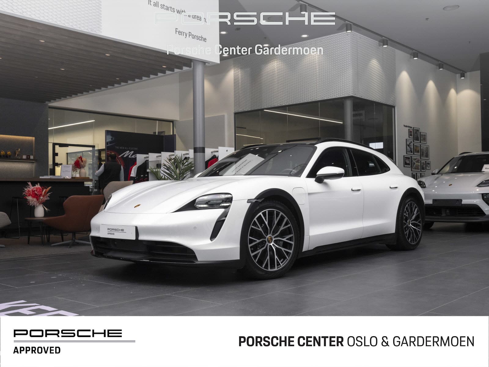 Porsche Taycan Cross Turismo