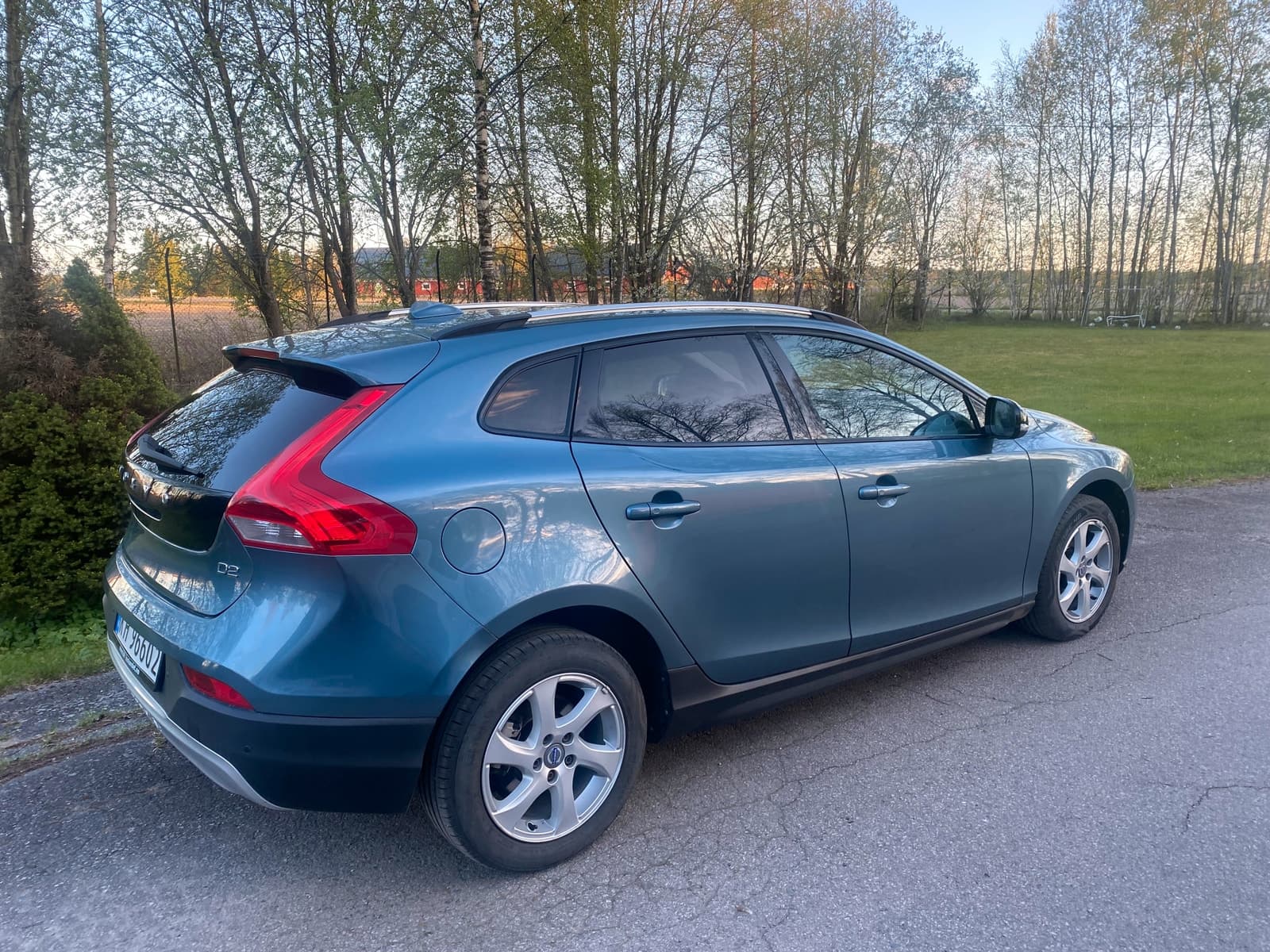 Volvo V40 Cross Country 2014