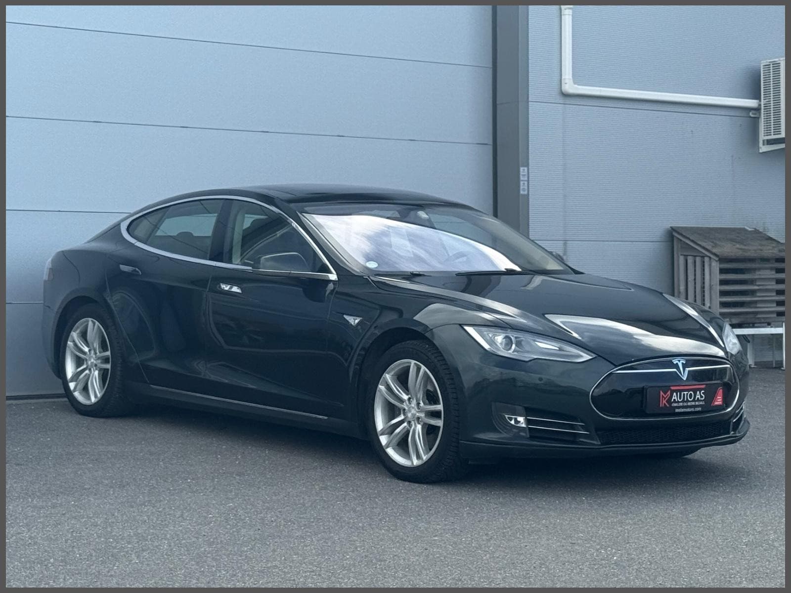 Tesla Model S 2013