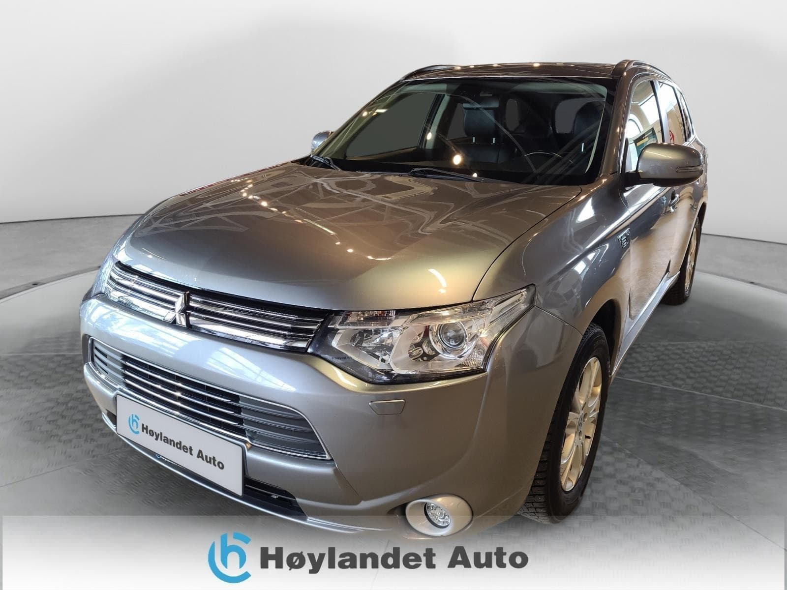 Mitsubishi Outlander 2014
