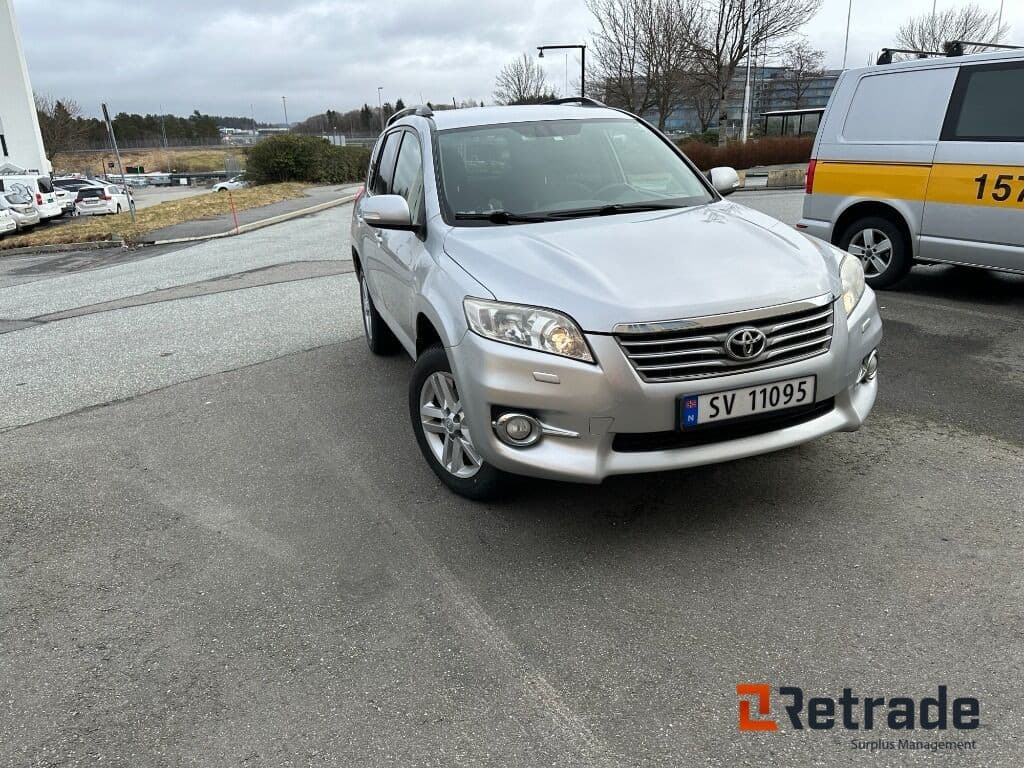 Toyota RAV4 2011