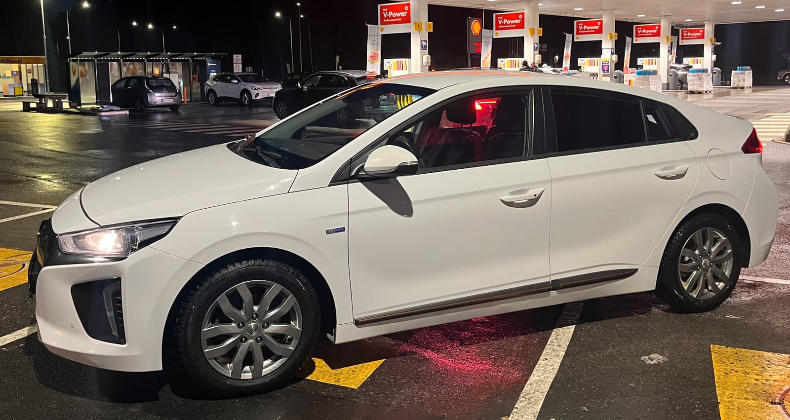 Hyundai IONIQ