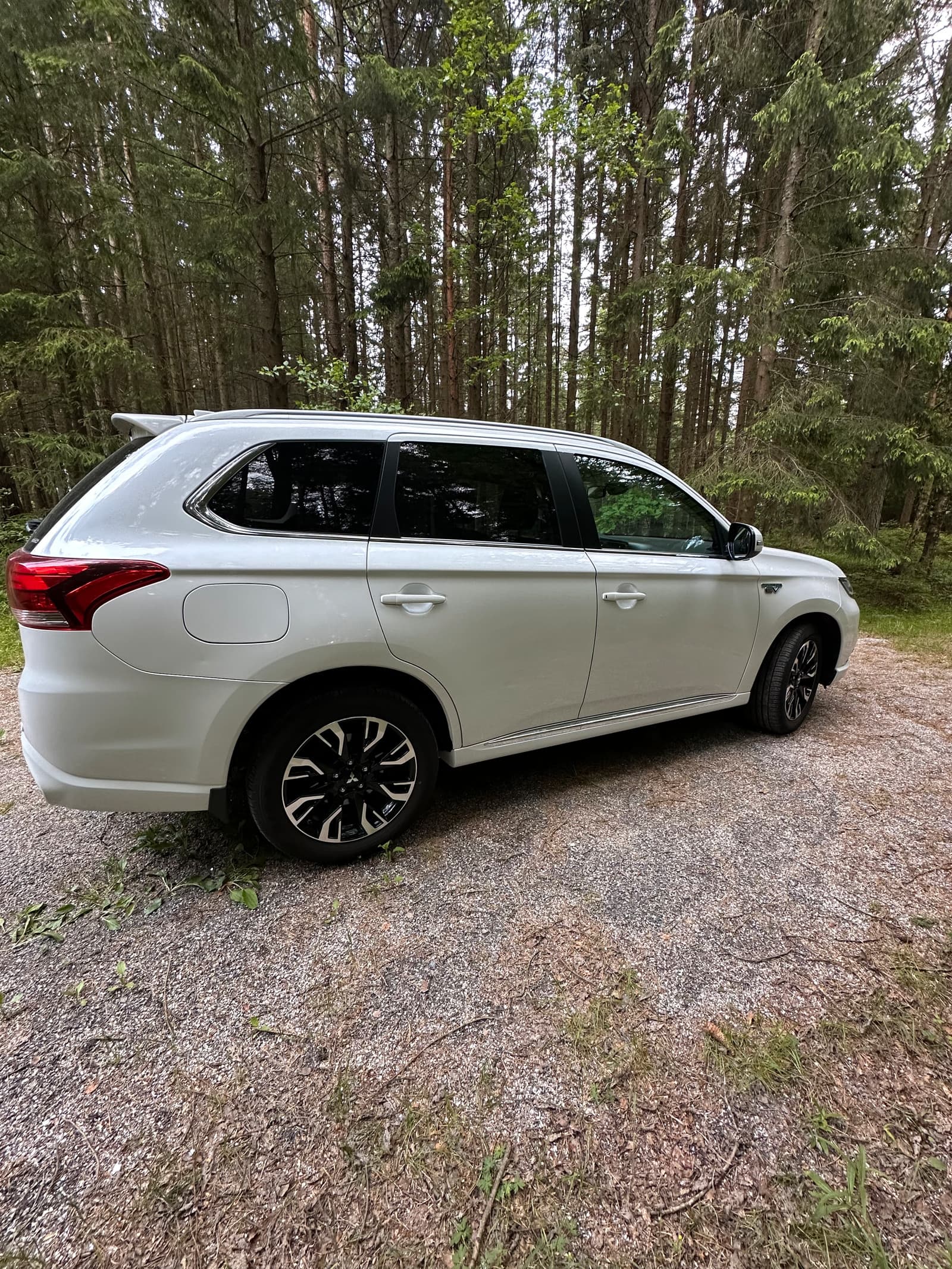Mitsubishi Outlander 2016