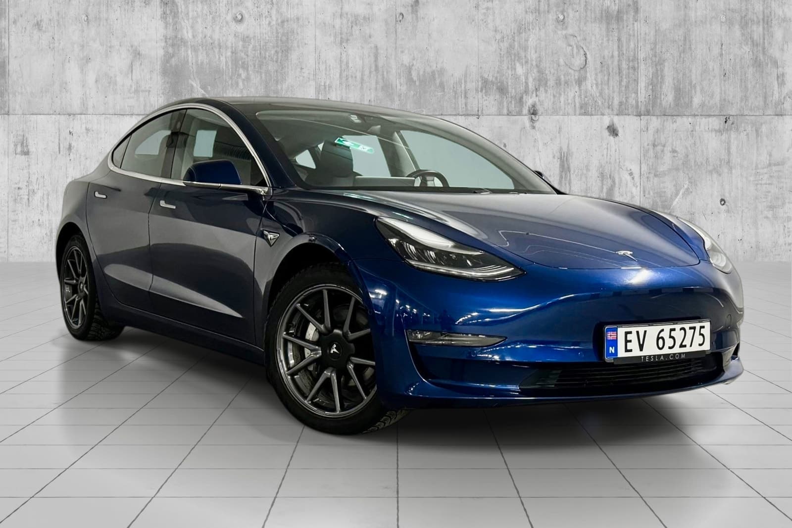 Tesla Model 3 2019