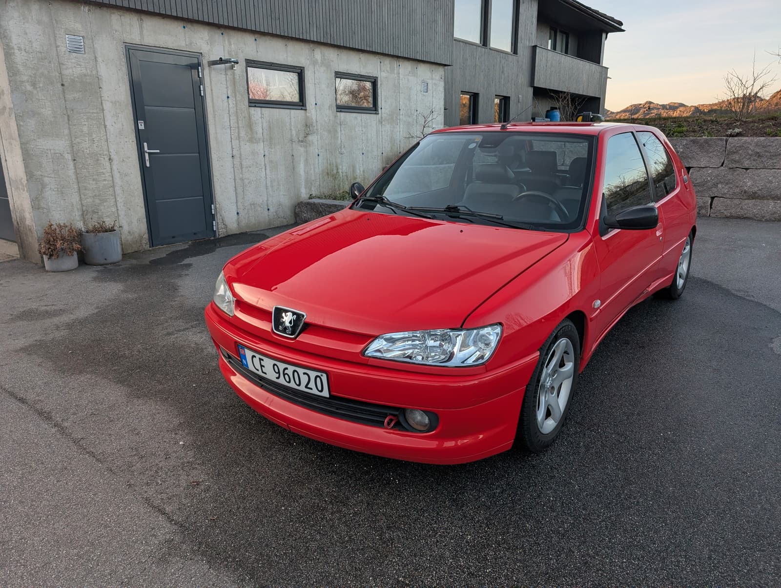 Peugeot 306