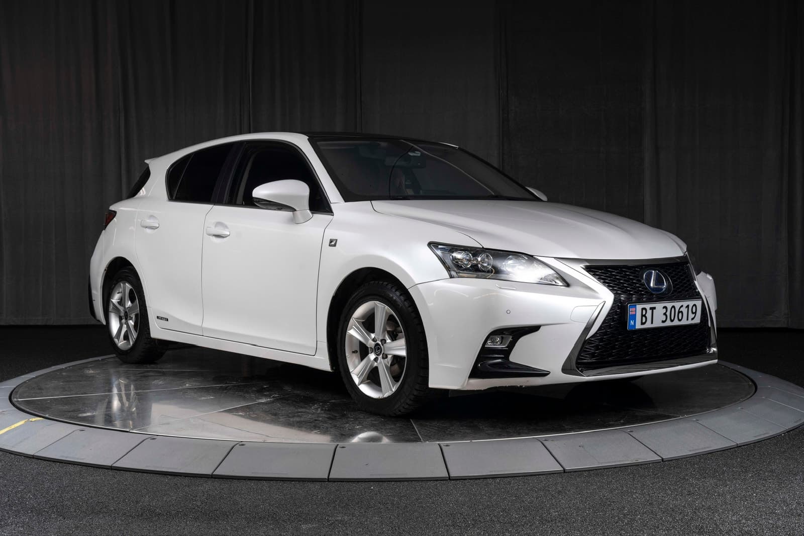 Lexus CT200h 2015