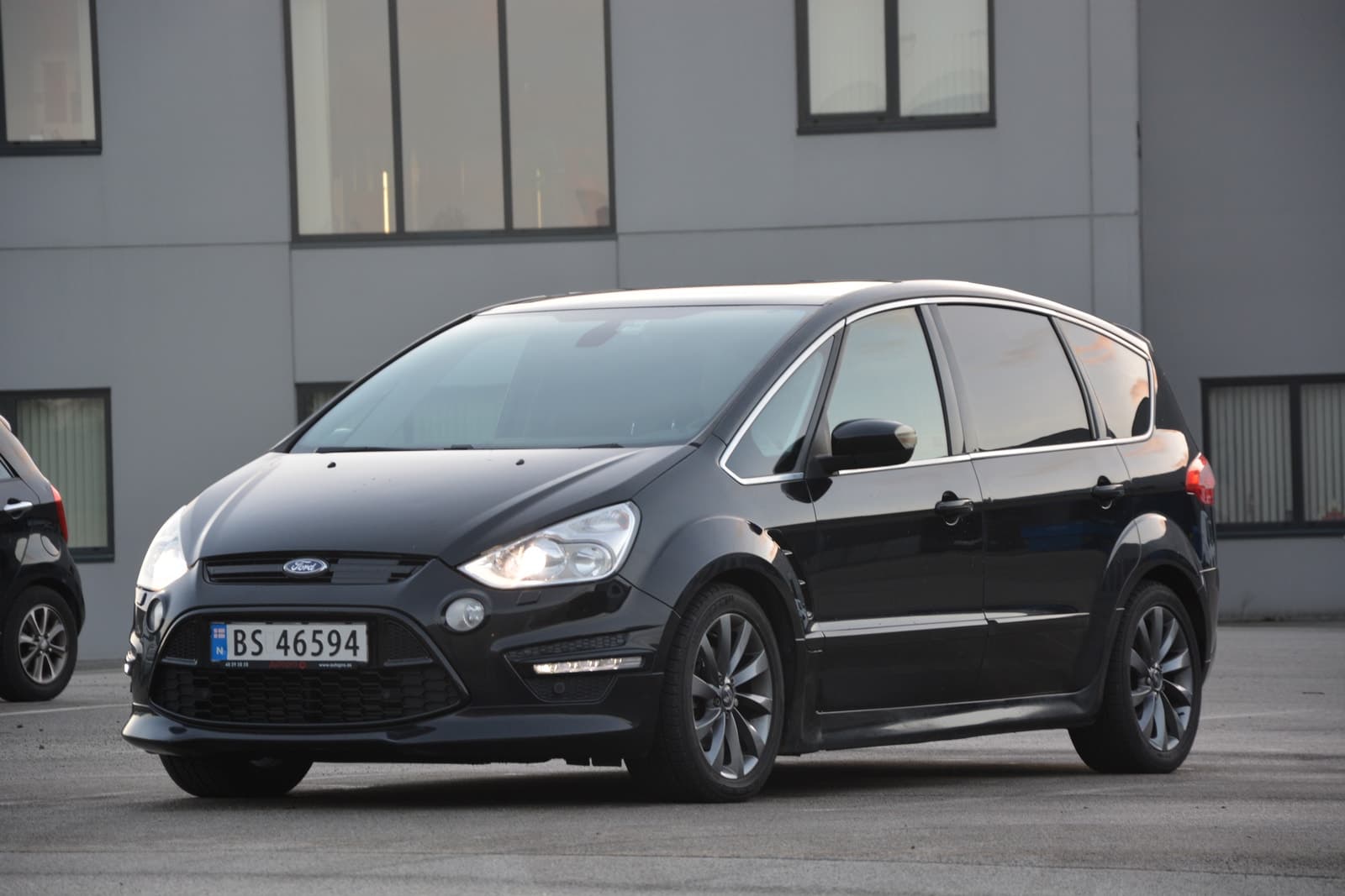 Ford S-MAX 2011