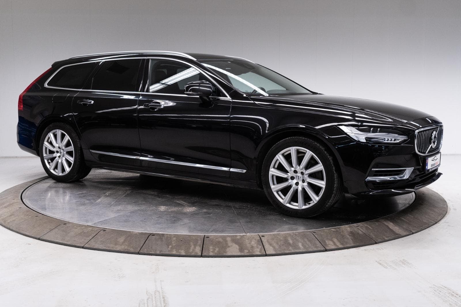 Volvo V90 2020